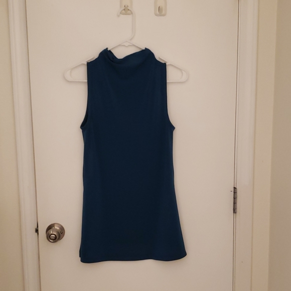 Dressy sleeveless blouse - Picture 4 of 6